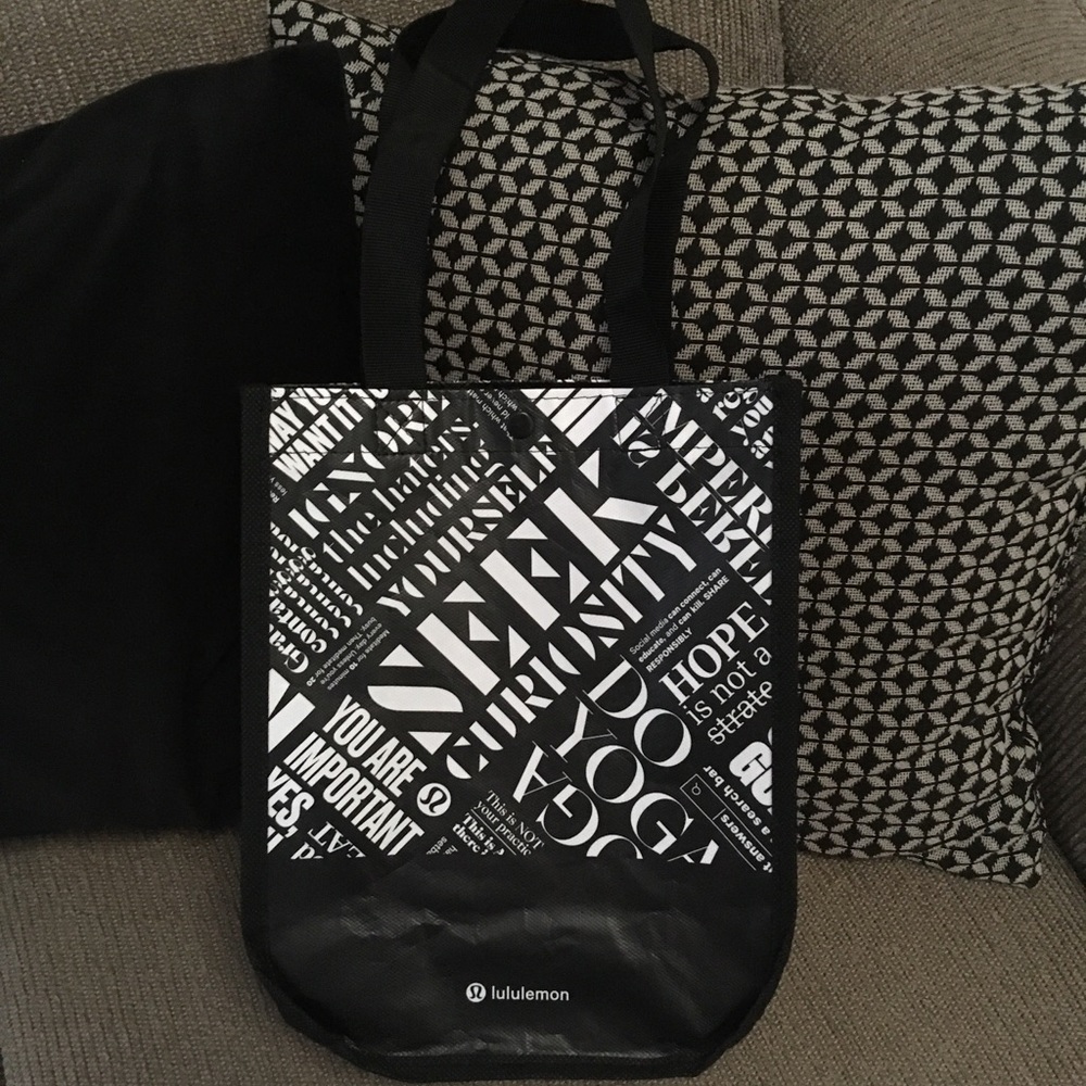 *SOLD* Lululemon reusable tote bag Sm/Med, Inspire - Picture 2 of 10